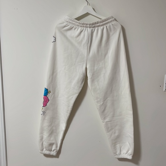 Hello Kitty sweatpants forever 21 - Picture 2 of 3
